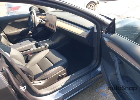 2023 Tesla Model 3 Rear-Wheel Drive из США, поврежденный, VIN 5YJ3E1EAXPF654411